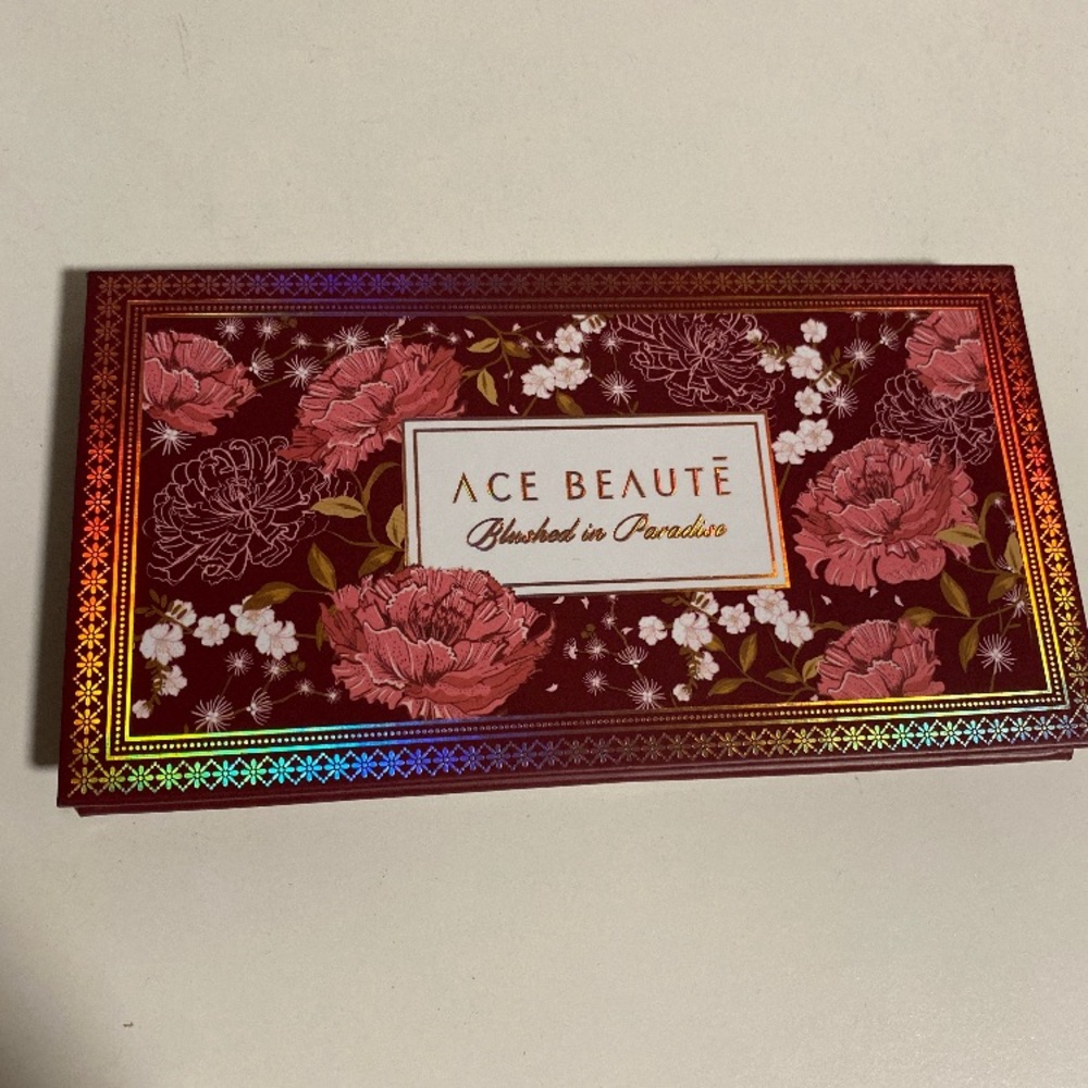 Ace beaute - bronzed in paradise